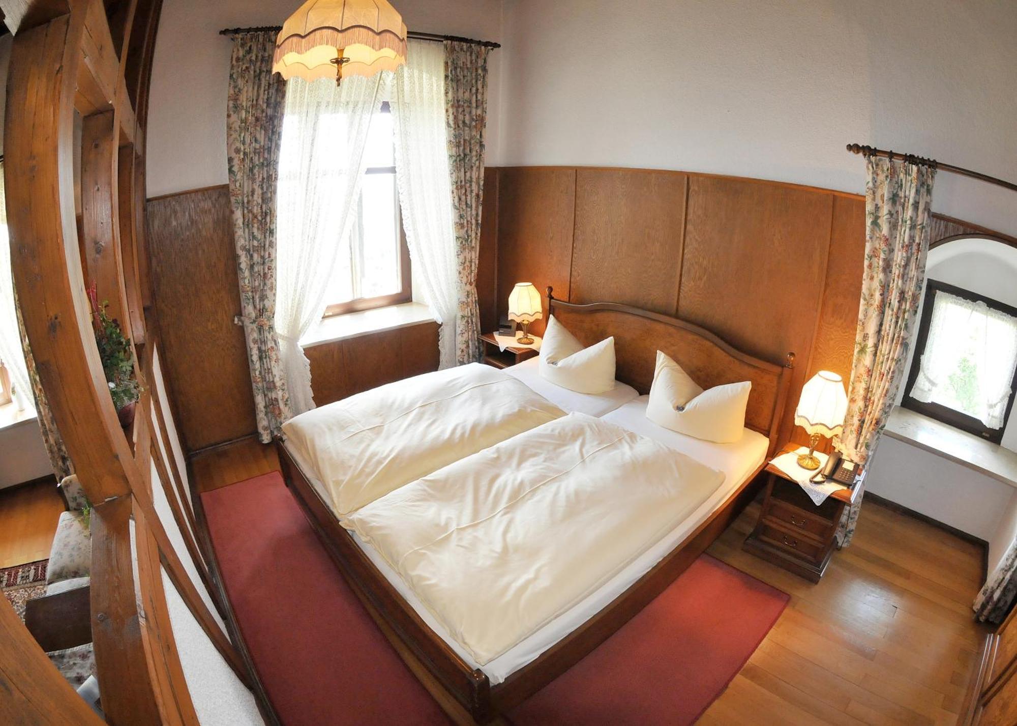 Burg 3* Colmberg