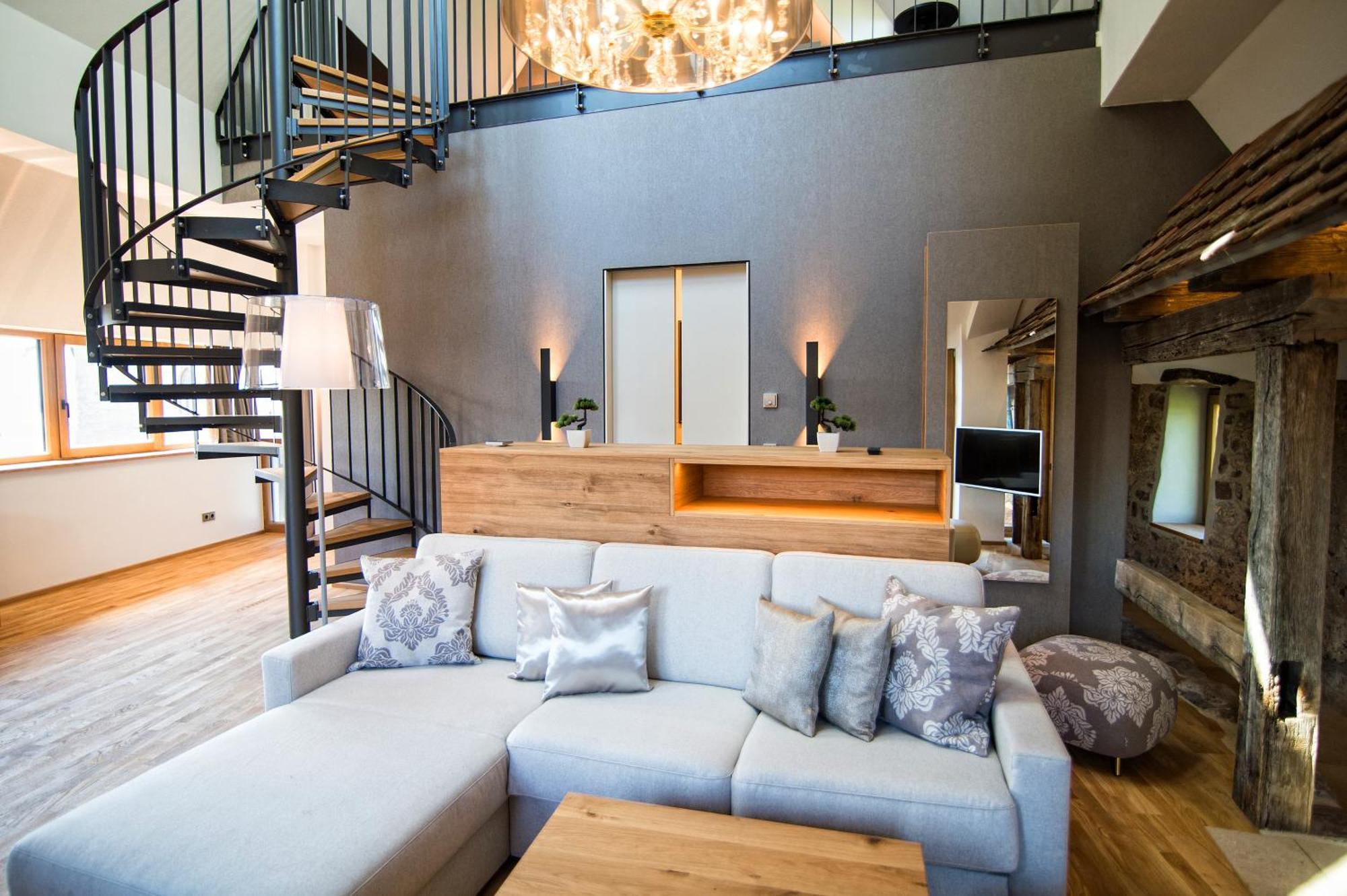 Burg Hotel 3*