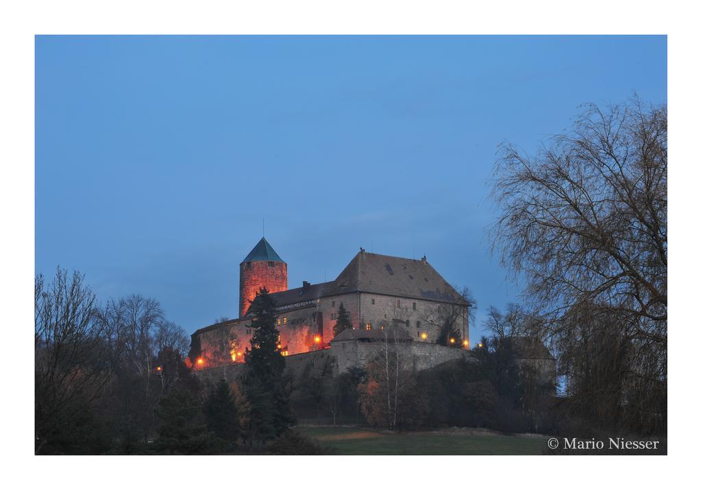 Burg 3*